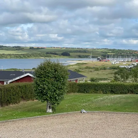 Holiday home Aeldre Max 4 Voksne Og 4 Born